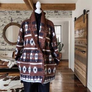 Tahari Brown and Cream Knit Sweater